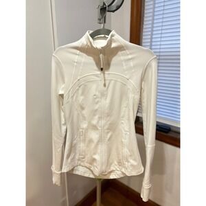 Lululemon Define Jacket *Nulu / Size 8 / Bone